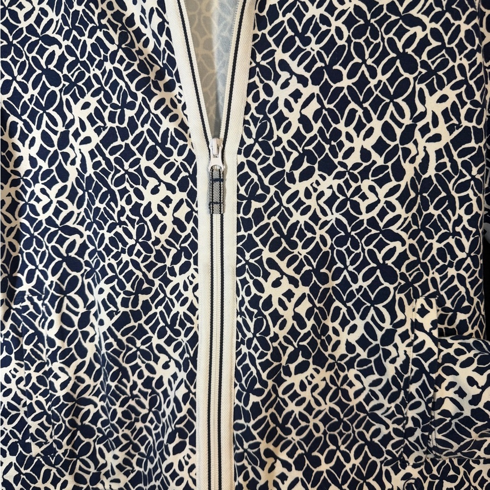 Talbots Women’s Patterned Jacket. Size Medium. - Picture 5 of 7